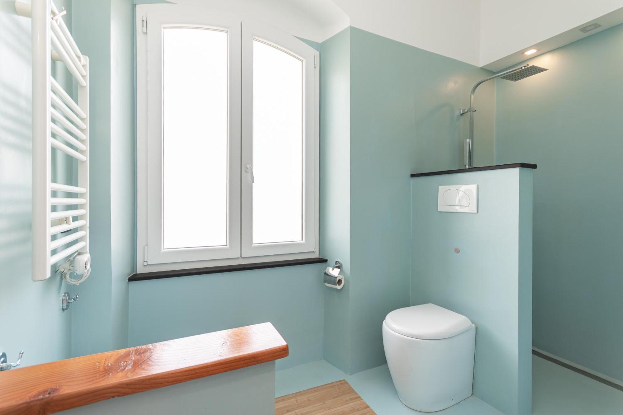 Spacious 3-Bedroom Apartment - 10 Min To City Center & 5 Min To Gaslini Hospital Генуя Экстерьер фото